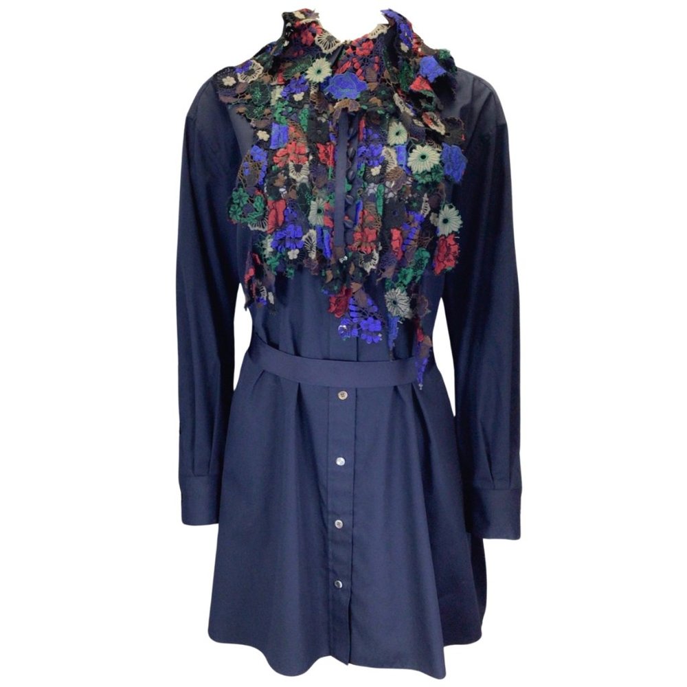 SACAI NAVY BLUE MULTI FLORAL EMBROIDERED LACE COLLAR LONG SLEEVED BUTTON-DOWN SH